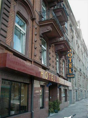 Hotel Tourist Франкфурт-на-Майні Екстер'єр фото
