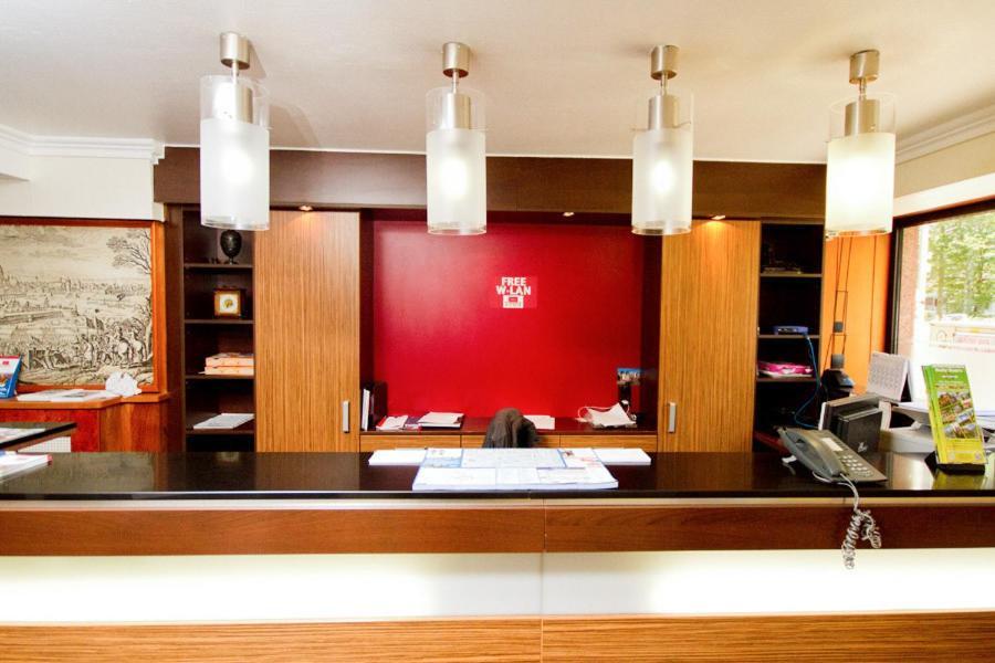 Hotel Tourist Франкфурт-на-Майні Номер фото