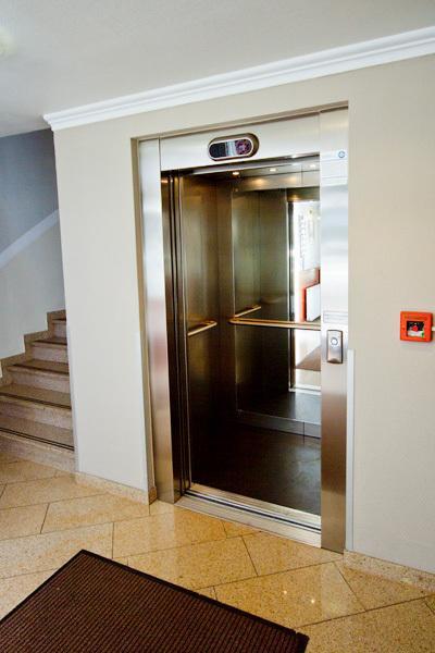 Hotel Tourist Франкфурт-на-Майні Екстер'єр фото